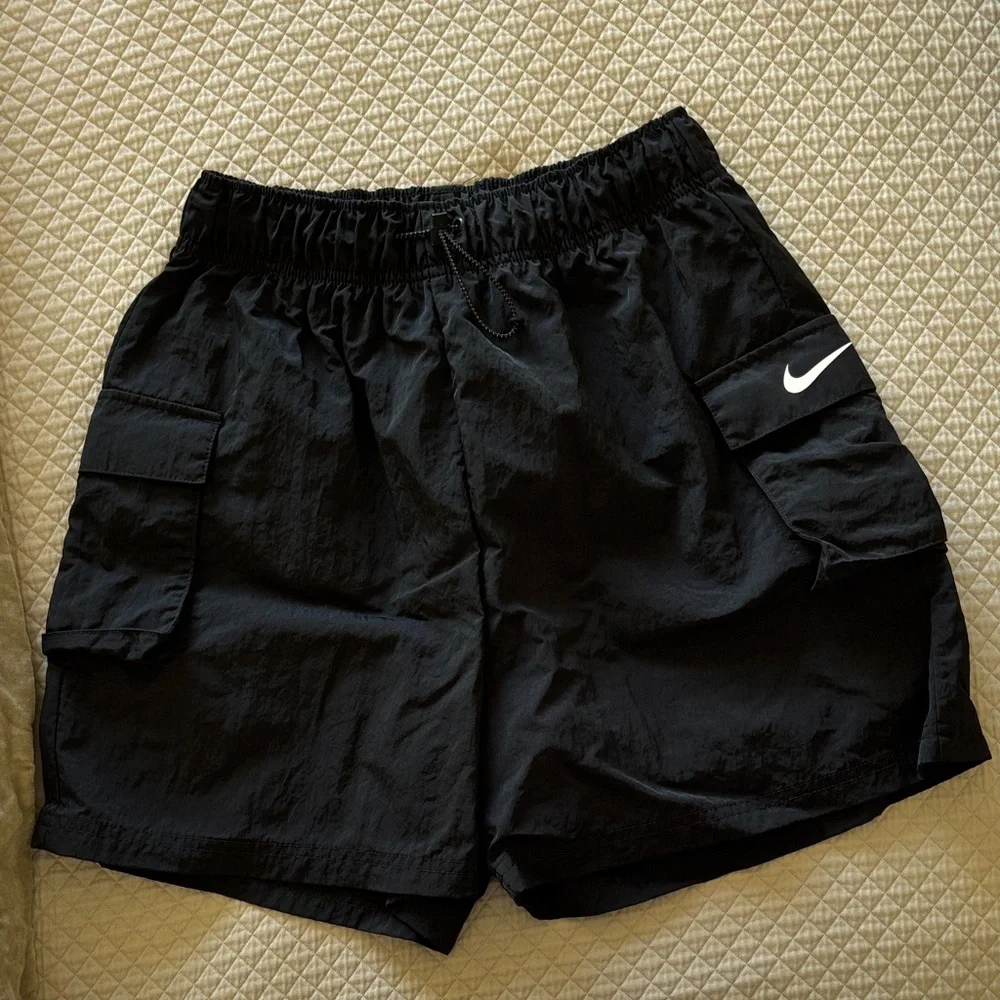 Nike Black Cargo Shorts with White Swoosh -Small - Picture 2 of 4